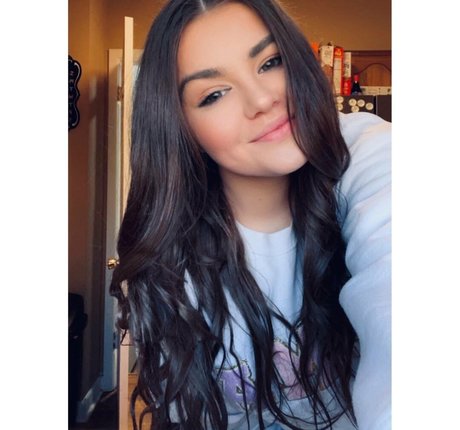 SlutAlexisOwO pornstar high quality picture