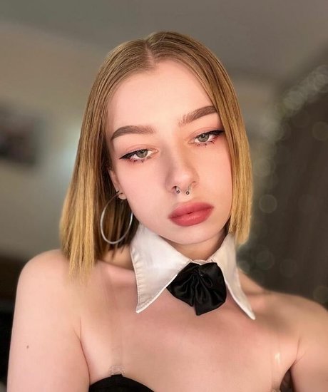 Annelitt high quality pornstar photo