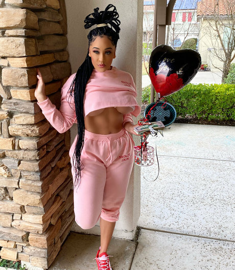 natalienunn pornstar beautiful picture