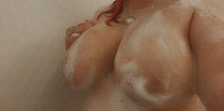 manderlyn143 nude model pic