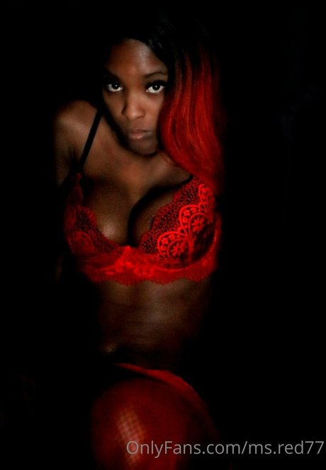ms red77 model exclusive images
