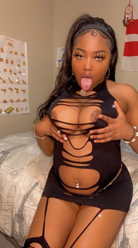 kawaiimamii naked pornstar gallery