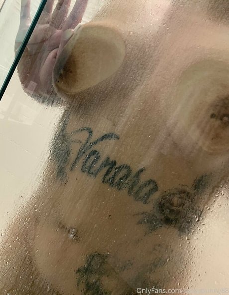 sassybunny88 exclusive actress pictures