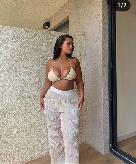 CocoJL hd pornstar pics