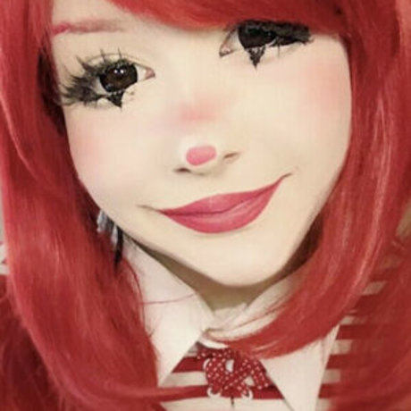 e hug model exclusive images