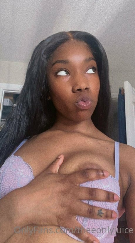 theeonlyjuice free model gallery