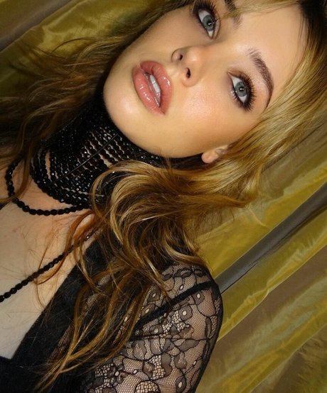 Katherine Langford exclusive pornstar picture