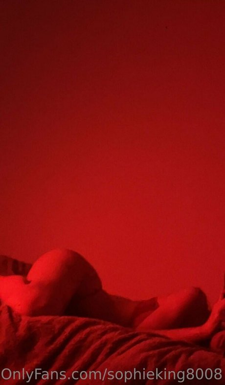 sophieking8008 pornstar exclusive picture