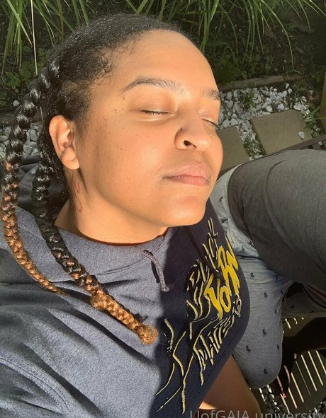 uofgaia pornstar high quality pics