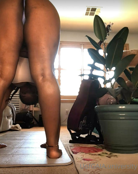 uofgaia hot pornstar img