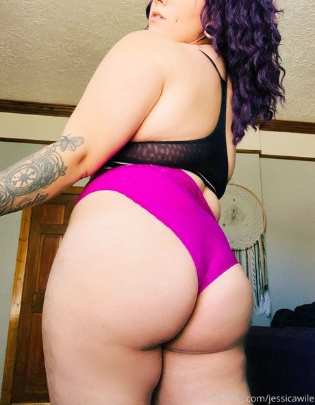 jessicawile model nude pictures
