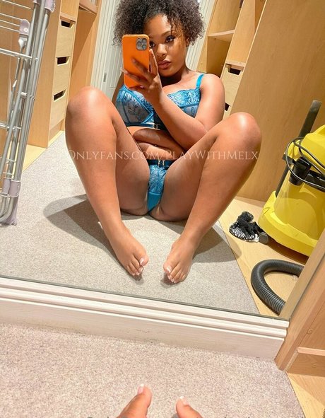 playwithnelx star top pictures