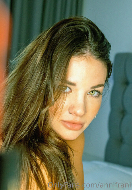 annifrani hd star picture