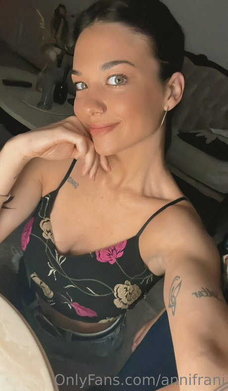 annifrani star hd images