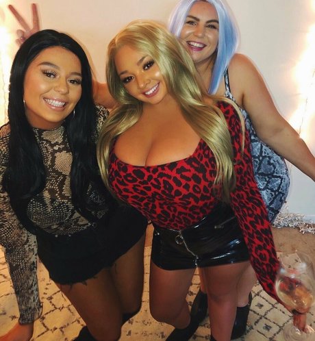 Jenn M star pornographic photos