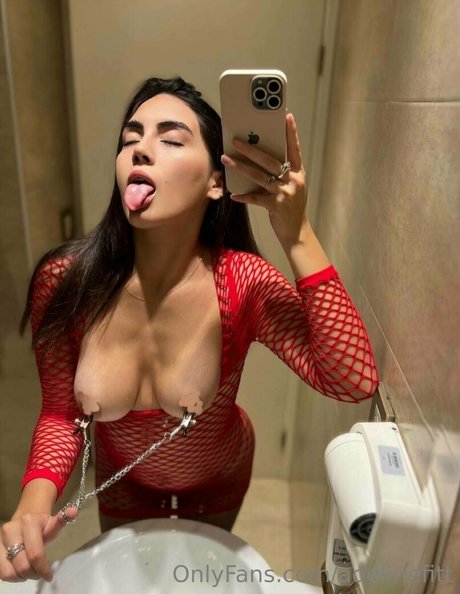 big tits lesbians onlyfans free pictures