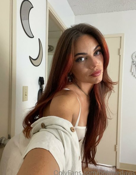 bobbiedavis free actress image