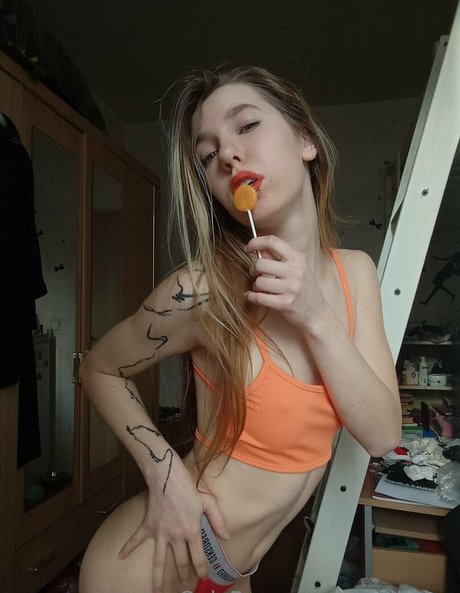 freeshylan best actress images