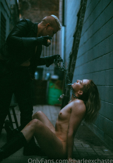 charleexchaste model best picture