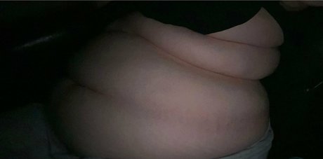 growing piggy1305 naked actress pics