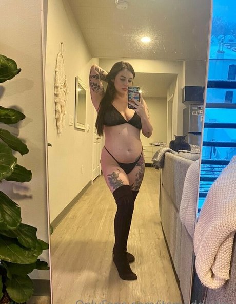 itsmaddiefox porn actress images