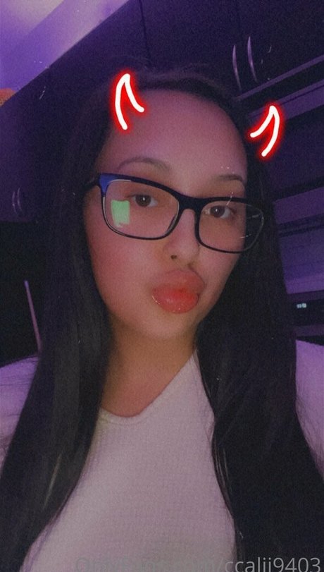 ccalii9403 sexy model img