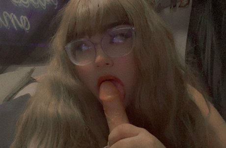 lovergirllynn pornographic star pictures