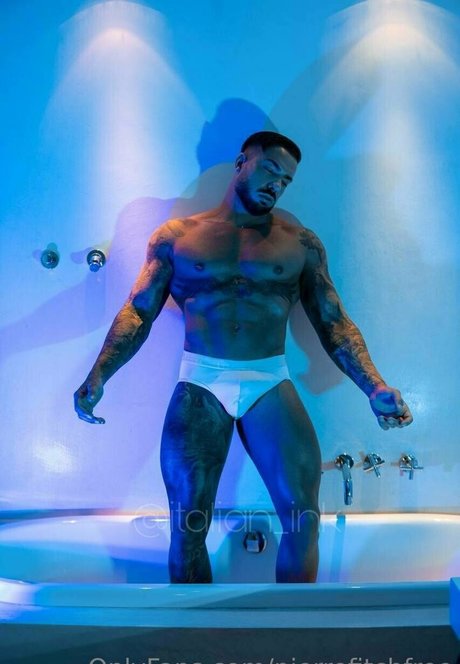 pierrefitchfree erotic pornstar galleries