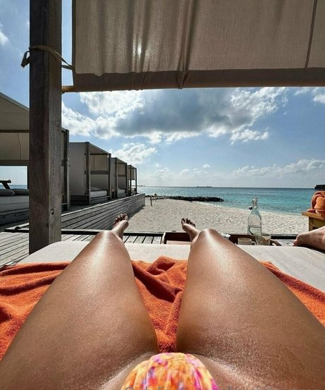 leydiitavarez nudes actress photos