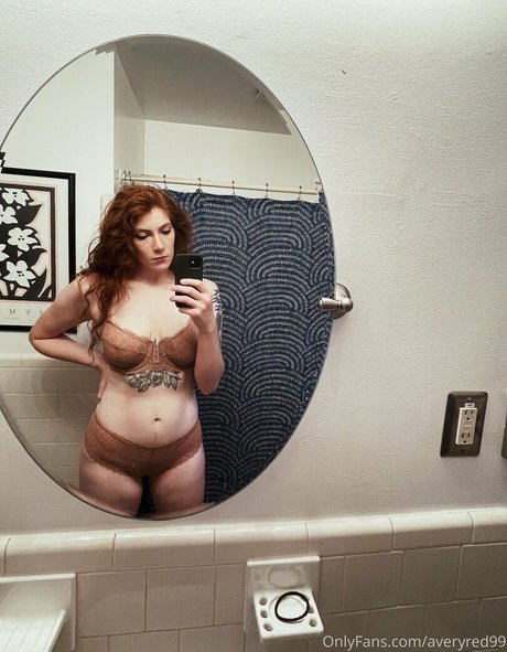 averyred99 hd actress image