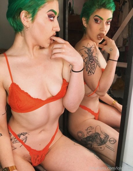 lolobrow sex actress picture