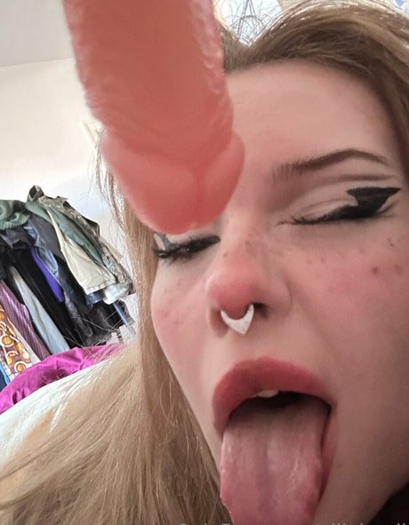 alliehanii model exclusive galleries