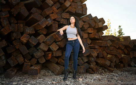jenniereid model xxx photos