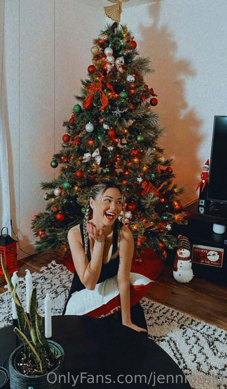 jenniereid star high quality photo