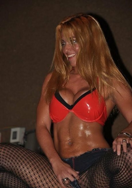 Agnes Marchioni xxx pornstar gallery