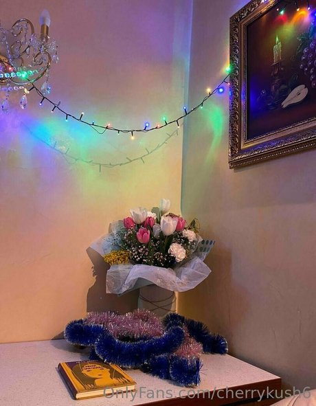 tattooed onlyfans beautiful photos