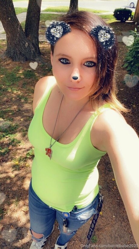 barrelbabe2020 nude star images