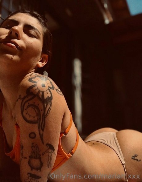 mariahh23 star hot pictures