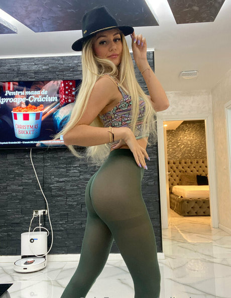 mileyheaven pornstar perfect photo