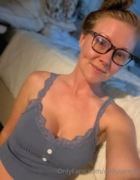 Dailyserena star free gallery