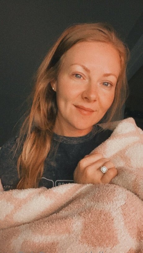 Dailyserena model hd images