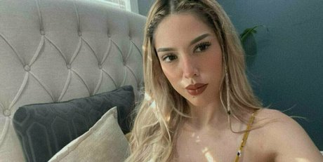 danagorgeus model sex pics