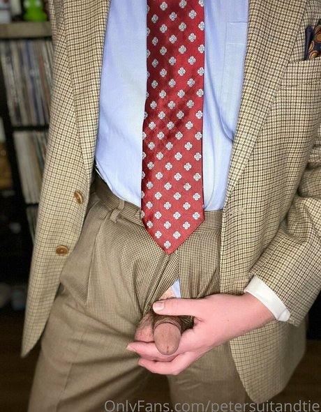 petersuitandtie nice actress galleries