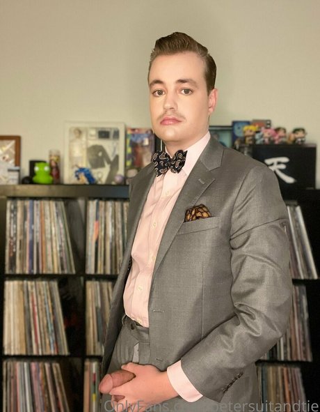 petersuitandtie model porn galleries