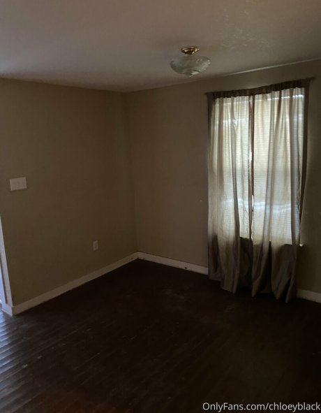 chloeyblack star pretty gallery