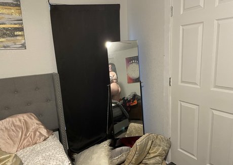 chloeyblack beautiful actress img