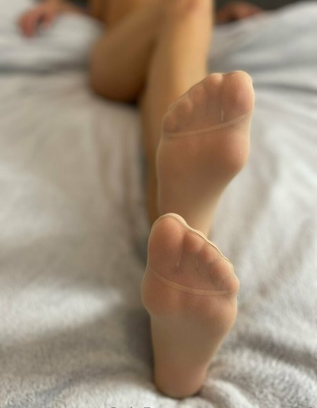 pretty maya2 sexy actress photo