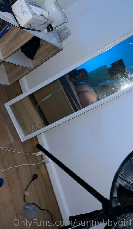 sunnybbygirl hot star pic