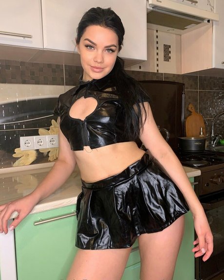 thundergirlfriend model nude images