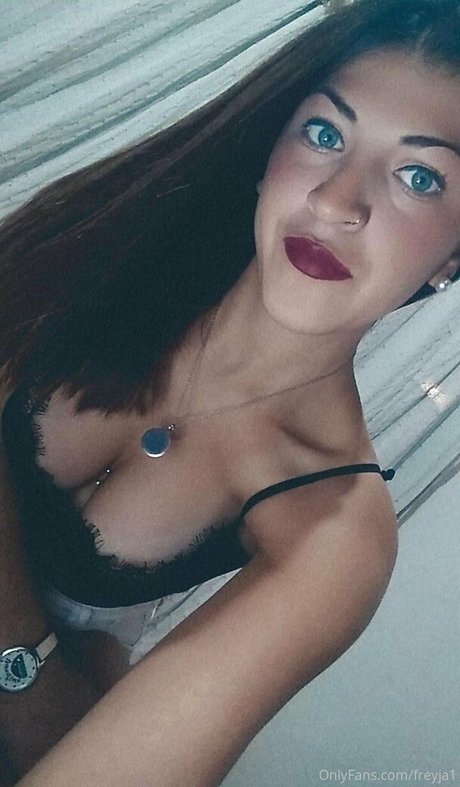 freyja1 porn model pic